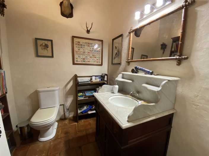 Image No.13-4 Bed House for sale