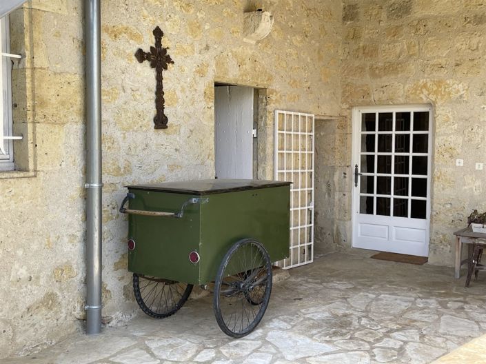 Image No.20-4 Bed House for sale