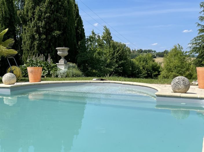 Image No.4-4 Bed House for sale