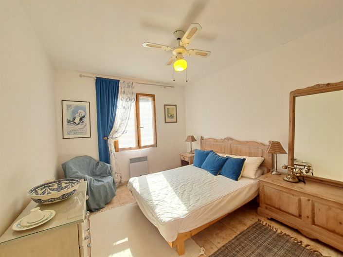 Image No.8-4 Bed House for sale