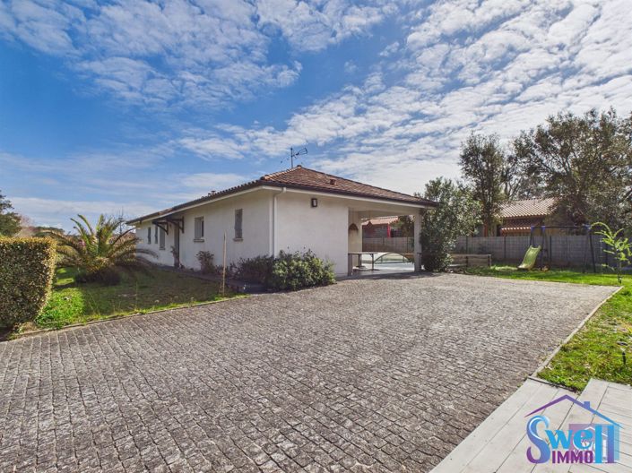 Image No.8-4 Bed House for sale