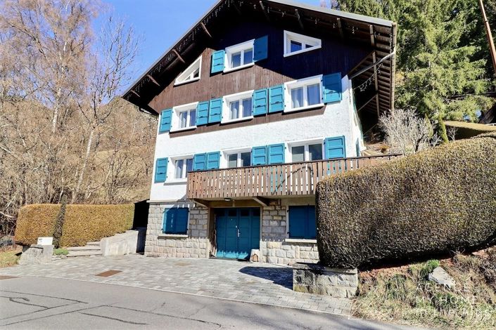 Image No.9-7 Bed House for sale