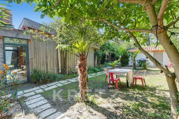 Image No.13-6 Bed House for sale