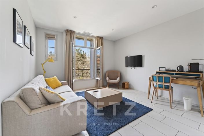 Image No.16-7 Bed House for sale