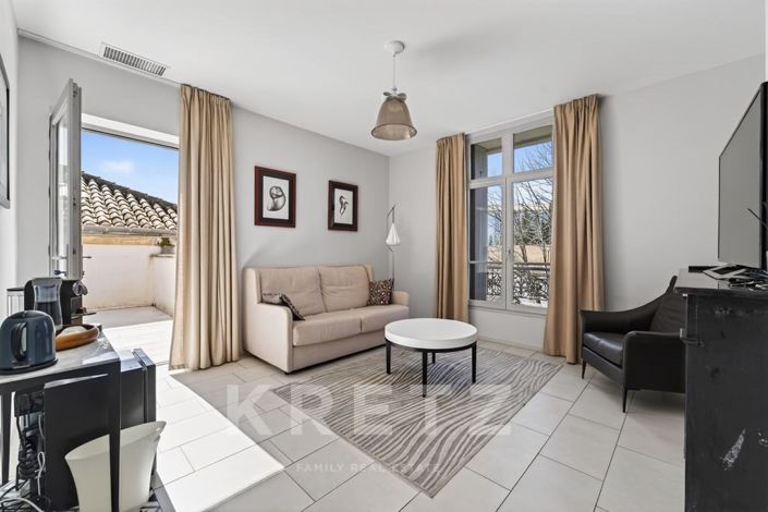 Image No.19-7 Bed House for sale