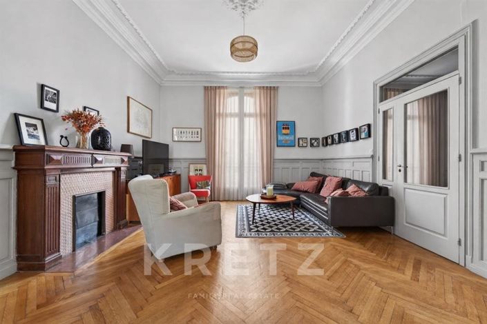 Image No.2-7 Bed House for sale