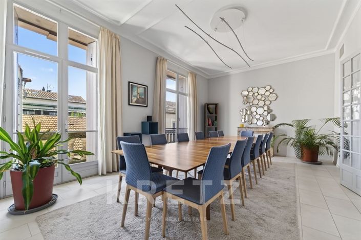 Image No.6-7 Bed House for sale