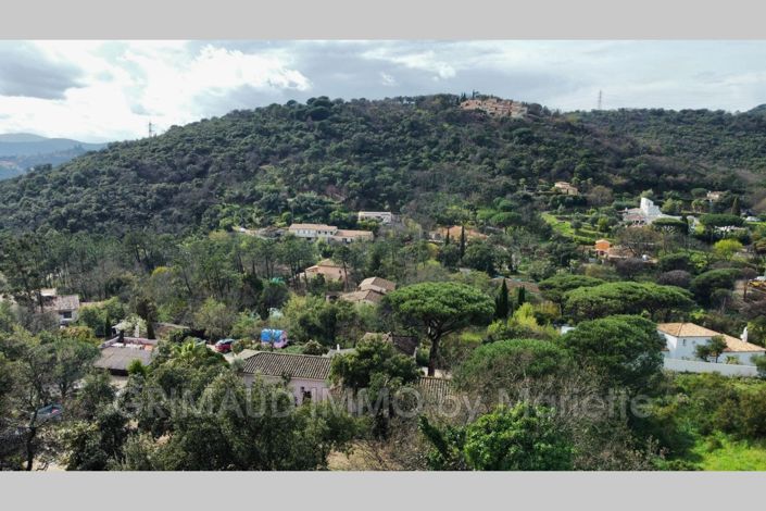 Image No.3-5 Bed House for sale