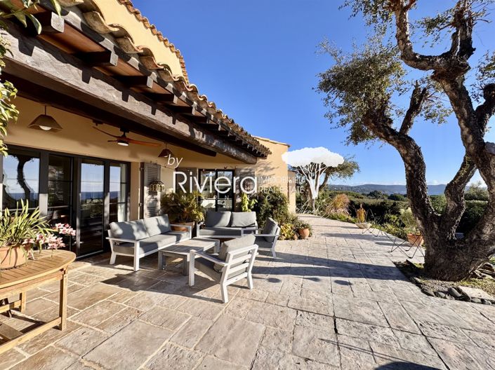 Image No.8-4 Bed House for sale