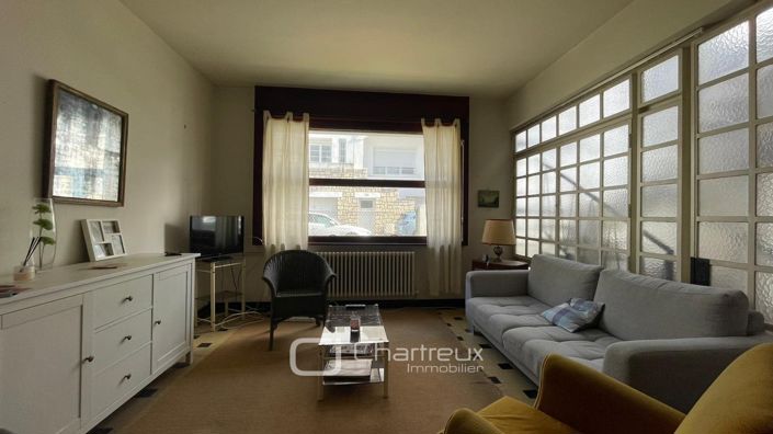 Image No.16-5 Bed House for sale