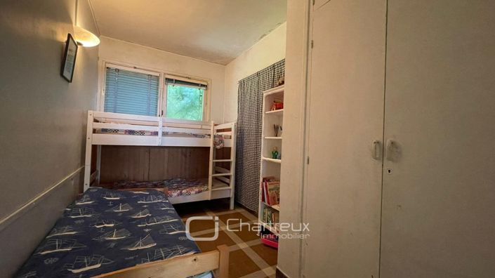 Image No.18-5 Bed House for sale