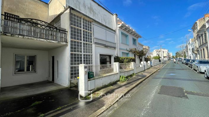 Image No.4-5 Bed House for sale