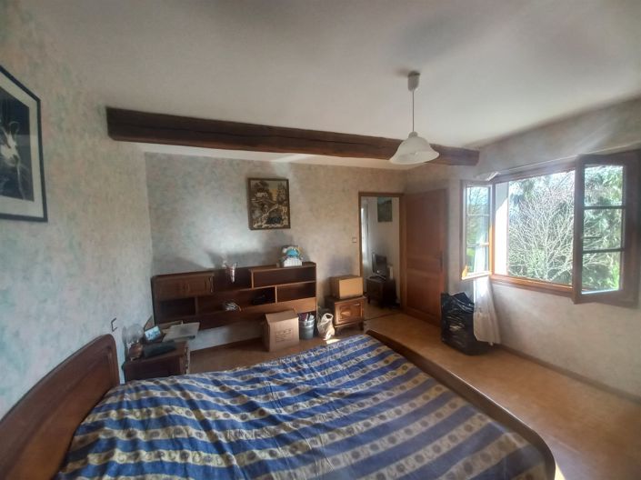 Image No.12-6 Bed House for sale