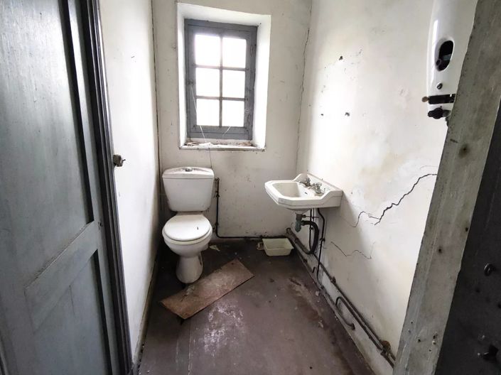 Image No.11-4 Bed House for sale