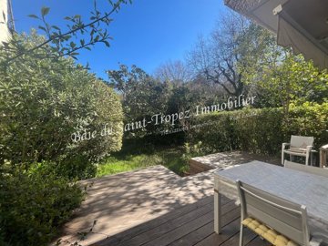 akk9n61g8i5qq5752