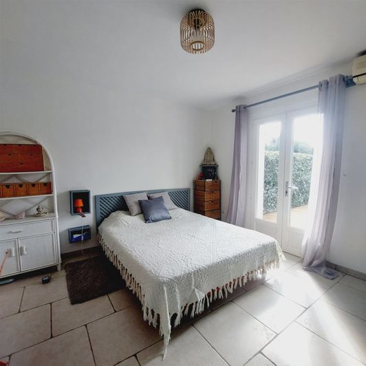 Image No.11-4 Bed House for sale