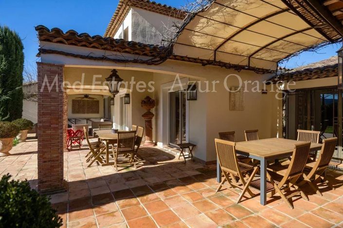 Image No.14-5 Bed House for sale