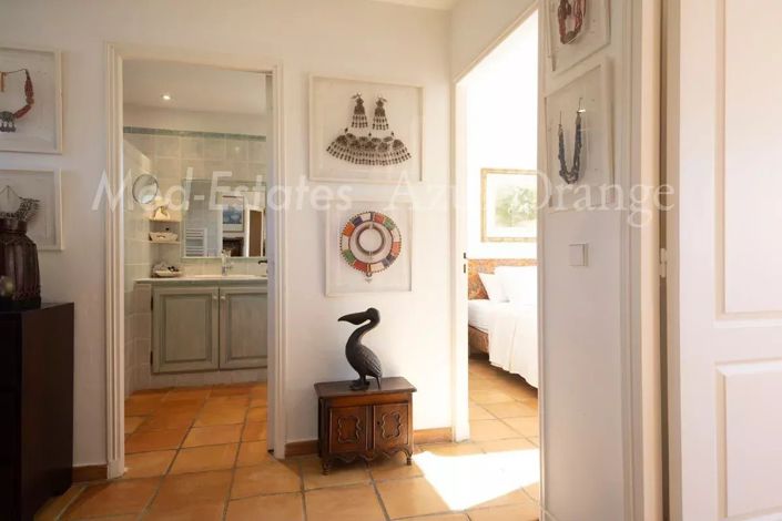 Image No.25-5 Bed House for sale