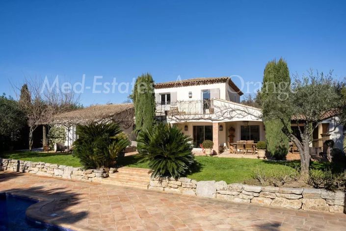 Image No.35-5 Bed House for sale