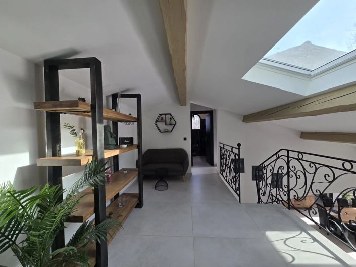 Image No.29-5 Bed House for sale