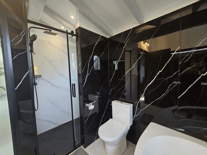 Image No.32-5 Bed House for sale