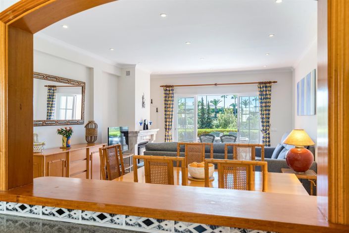 Image No.12-2 Bed Apartment for sale