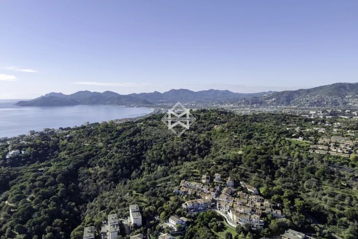 Image No.8-Maison de 3 chambres à vendre à Cannes