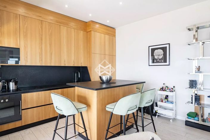 Image No.4-5 Bed House for sale