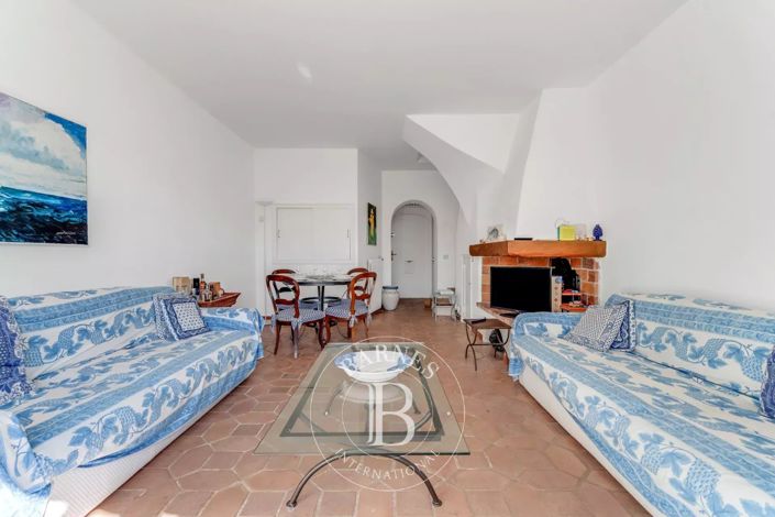 Image No.2-Maison de 4 chambres à vendre à Grimaud