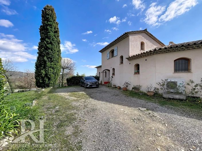 Image No.21-4 Bed House for sale