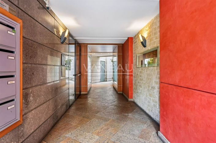 Image No.15-3 Bed Apartment for sale