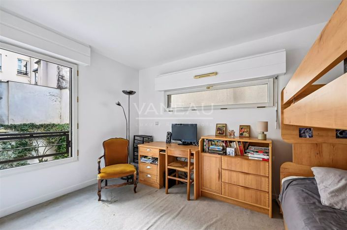 Image No.7-3 Bed Apartment for sale