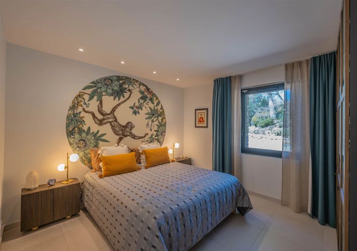 Image No.14-4 Bed House for sale