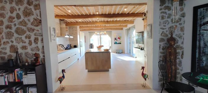 Image No.16-4 Bed House for sale