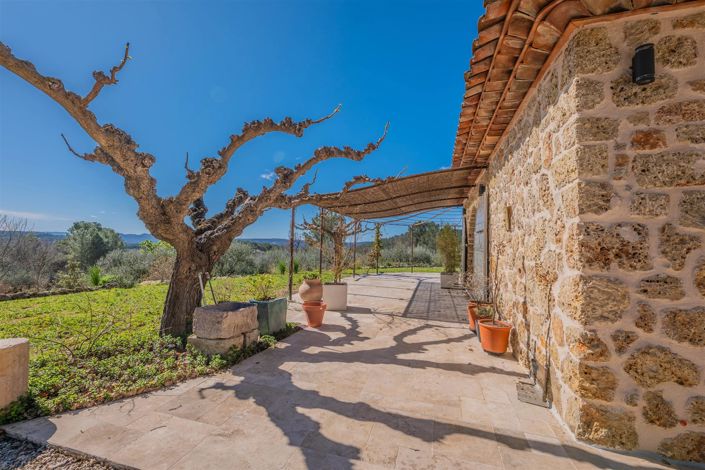 Image No.5-4 Bed House for sale