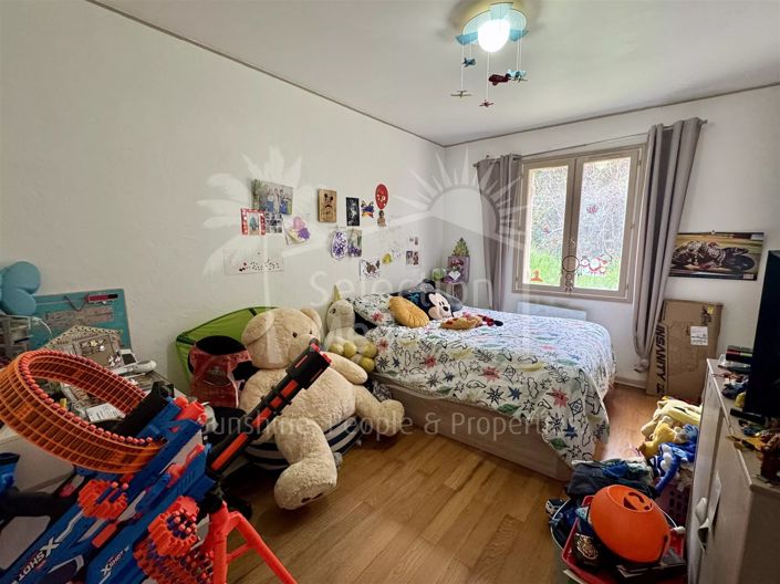 Image No.7-House for sale