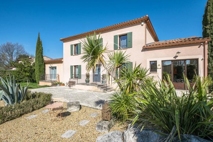 Image No.14-4 Bed House for sale