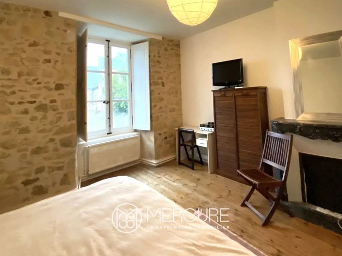 Image No.9-Maison de 8 chambres à vendre à Craon