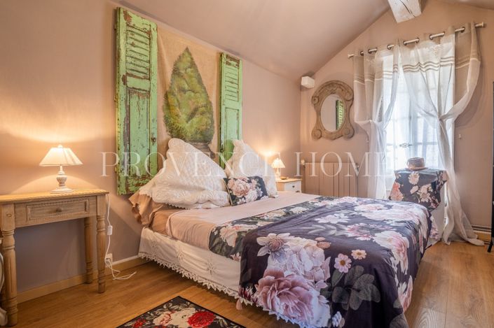 Image No.14-Maison de 8 chambres à vendre à Velleron