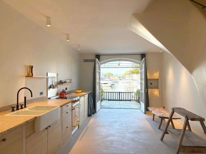 Image No.5-3 Bed House for sale