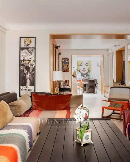 Image No.16-6 Bed House for sale