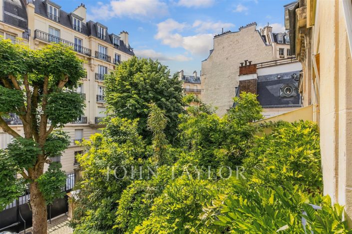 Image No.26-6 Bed House for sale