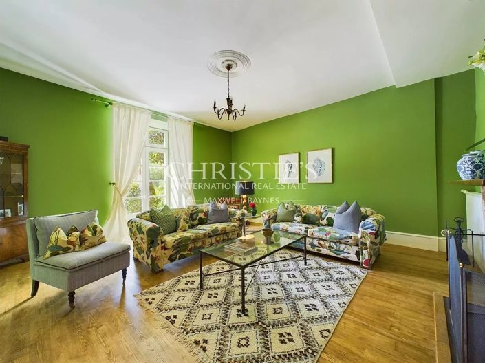 Image No.16-11 Bed House for sale