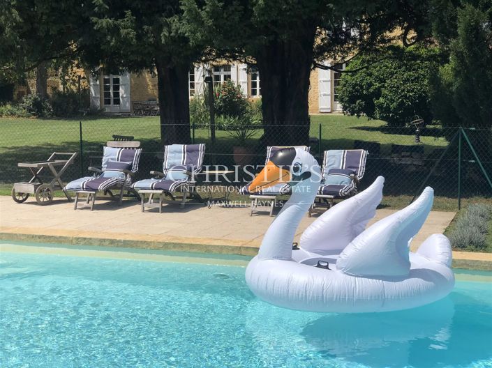 Image No.35-11 Bed House for sale