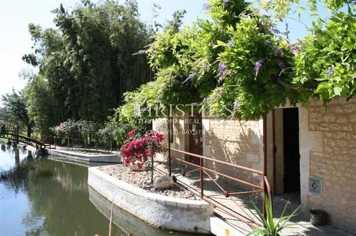 Image No.12-6 Bed House for sale