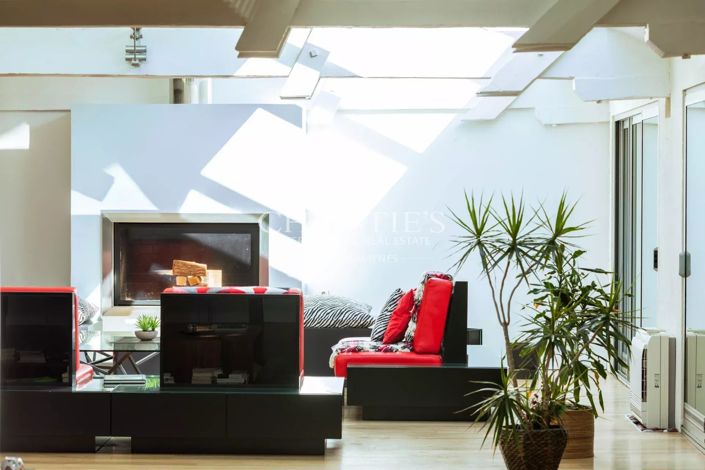 Image No.4-5 Bed House for sale