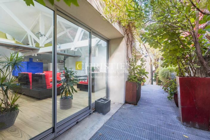 Image No.9-5 Bed House for sale