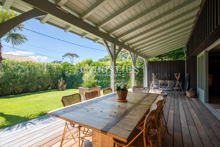 Image No.4-5 Bed House for sale