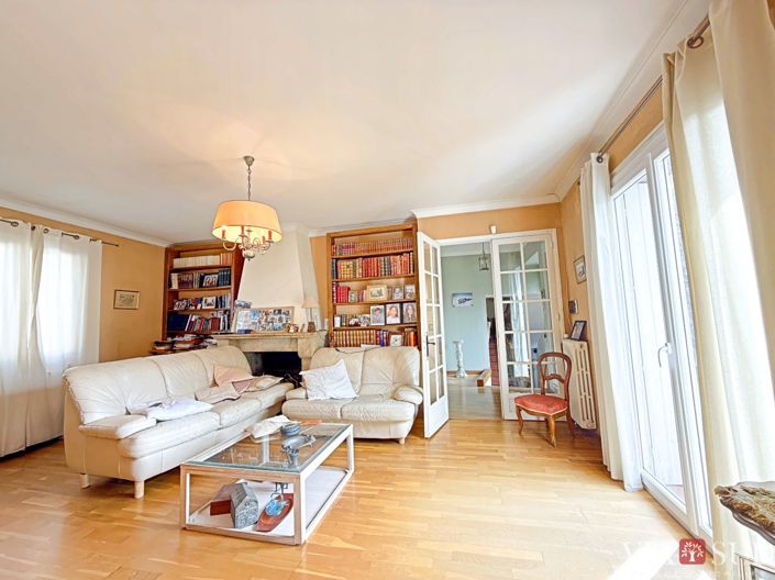 Image No.19-Propriété de 10 chambres à vendre à Herault