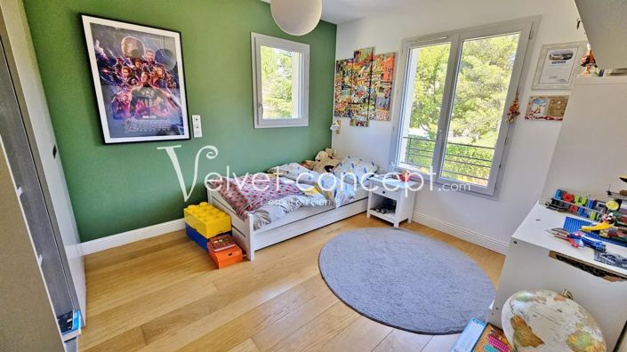 Image No.16-3 Bed House for sale